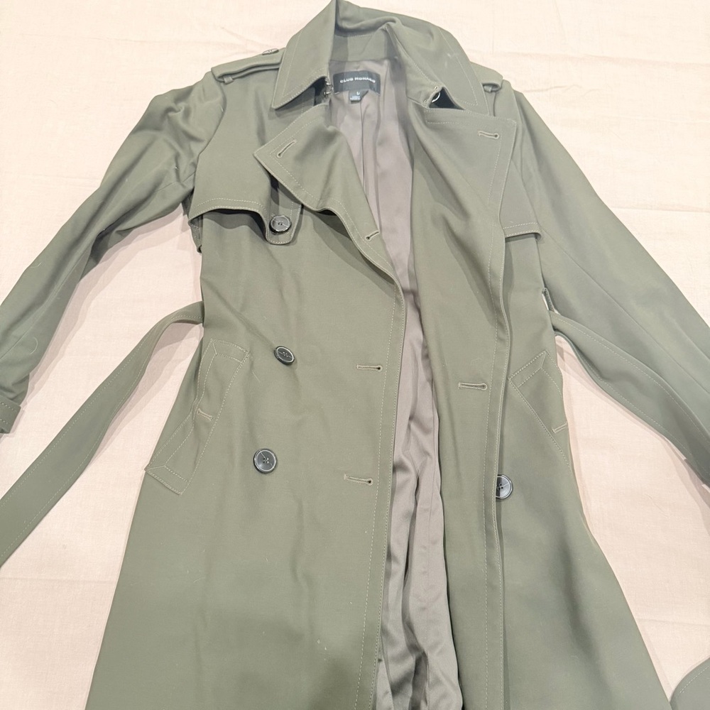 Club Monaco Olive Green Double-Breasted Buckle Trench Coat